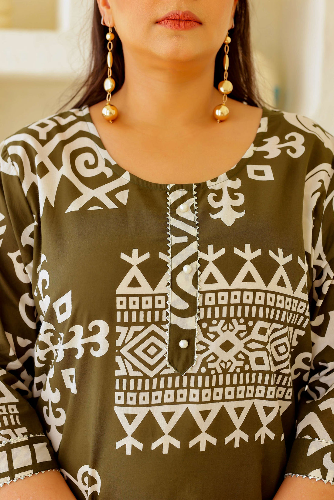 Plus Size Olive Green & White Geometric Printed Kurti for Women