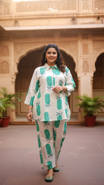 Plus Size White & Blue Printed Cotton Co-ord Set – Comfortable Everyday Wear for Women