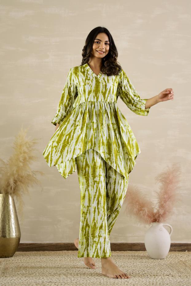 Cotton Printed High Low Cord Set | Co-Ord Set | Shop stylish women's clothing online at Label Flavia |