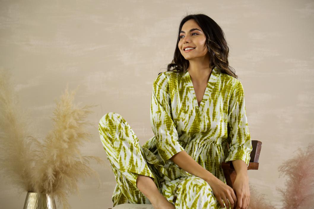 Cotton Printed High Low Cord Set | Co-Ord Set | Shop stylish women's clothing online at Label Flavia |