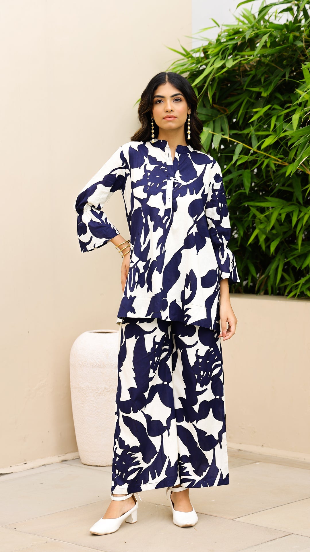 Monochrome Garden Co-ord Set – Navy Floral Cotton Set