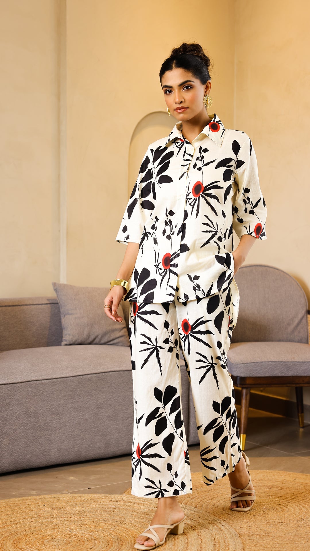 Floral Abstract Co-ord Set – Off-White & Black