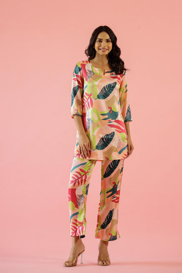 Bold Floral Print Satin Pajama Set - Vibrant & Artistic Nightwear