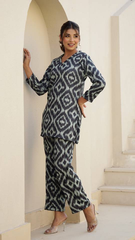 Chic Ikat Pashmina Woolen Co-ord Set for Indian Women – Winter Essential | Co-Ord Set | Shop stylish women's clothing online at Label Flavia |