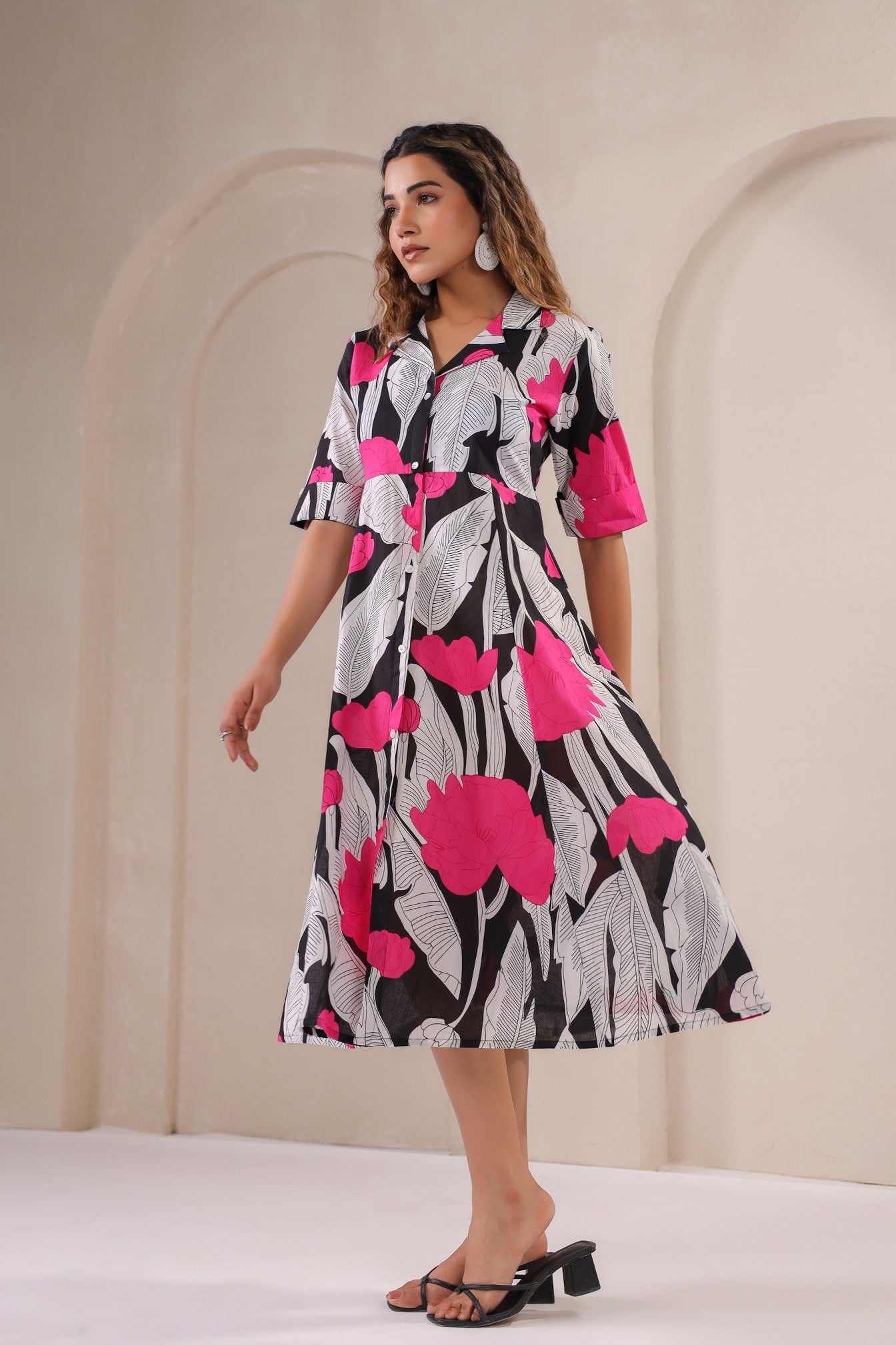 Midnight Bloom – Chic Floral Print Button-Down Midi Dress