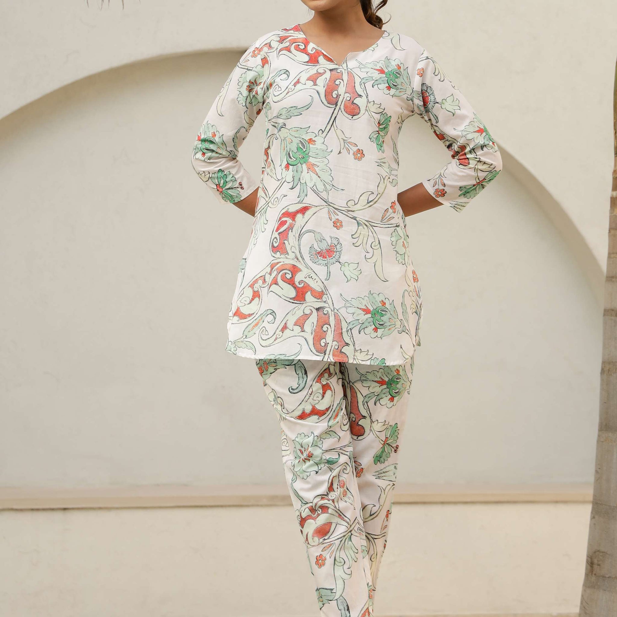 Off-White Floral Vine Print Co-Ord Set for Women – Elegant Everyday Style