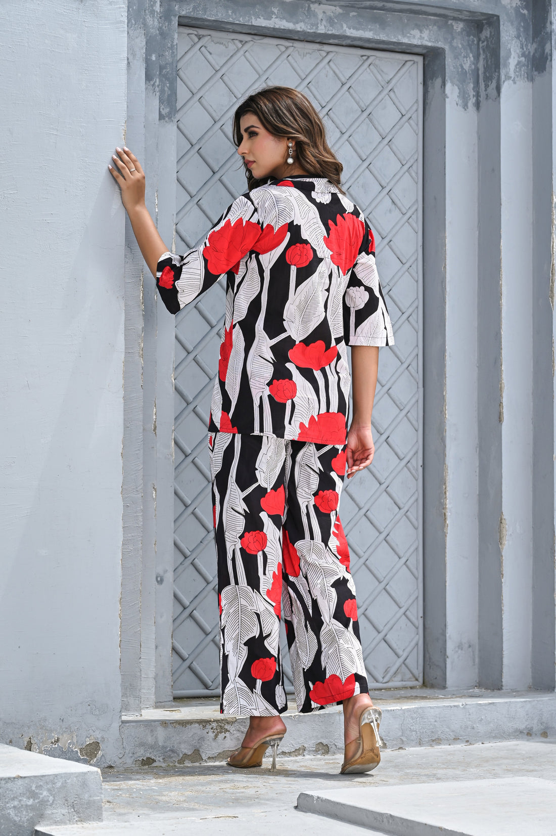 Women’s Black & Red Floral Print Co-ord Set – Relaxed Shirt & Wide-Leg Pants