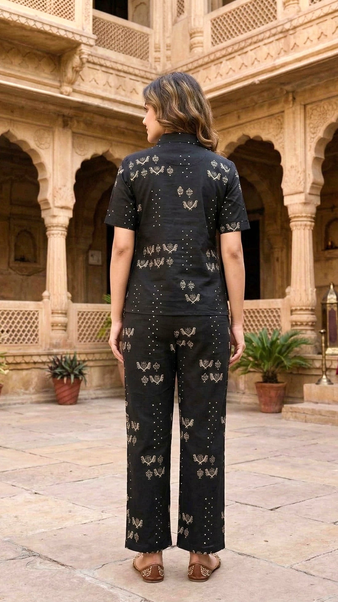 Noir Sanskriti Cotton Co-ord Set – Heritage Luxe Ethnic Ensemble