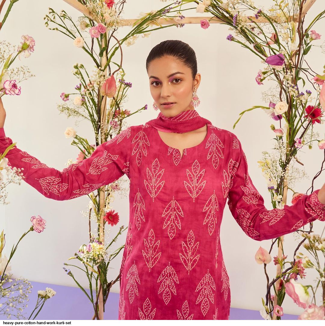 Pink Leaves Print 3-Piece Cotton Kurta Set – Graceful & Trendy